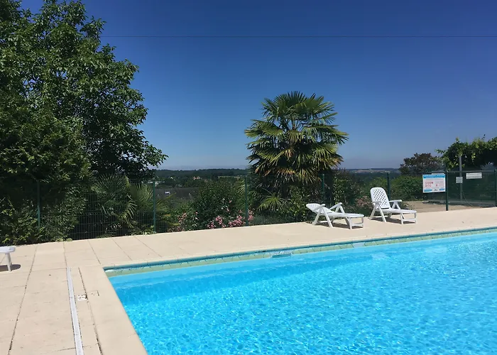 Les Croma Aparthotel 3*